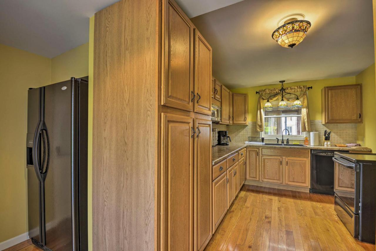 Spacious Home By Finger Lakes And Watkins Glen! Burdett Eksteriør bilde